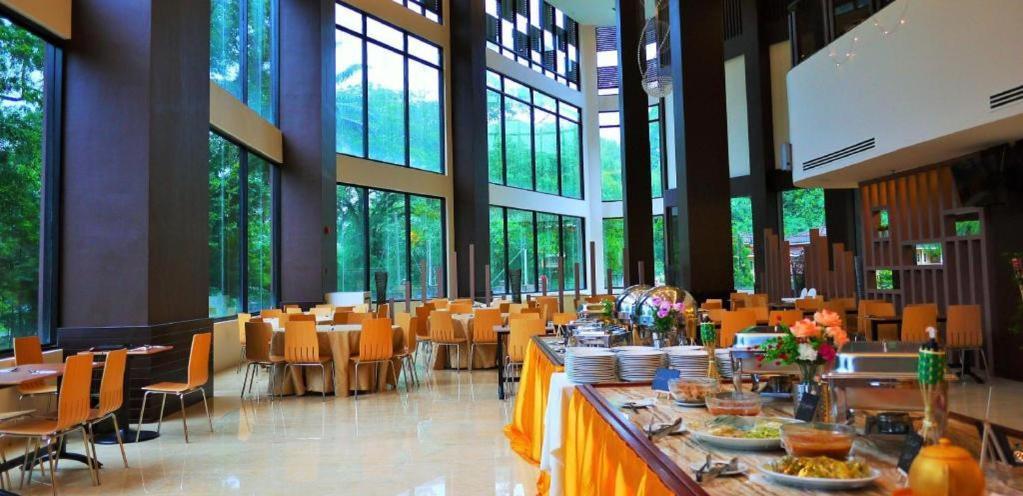 Hotel Grand Baron Taiping Exteriér fotografie